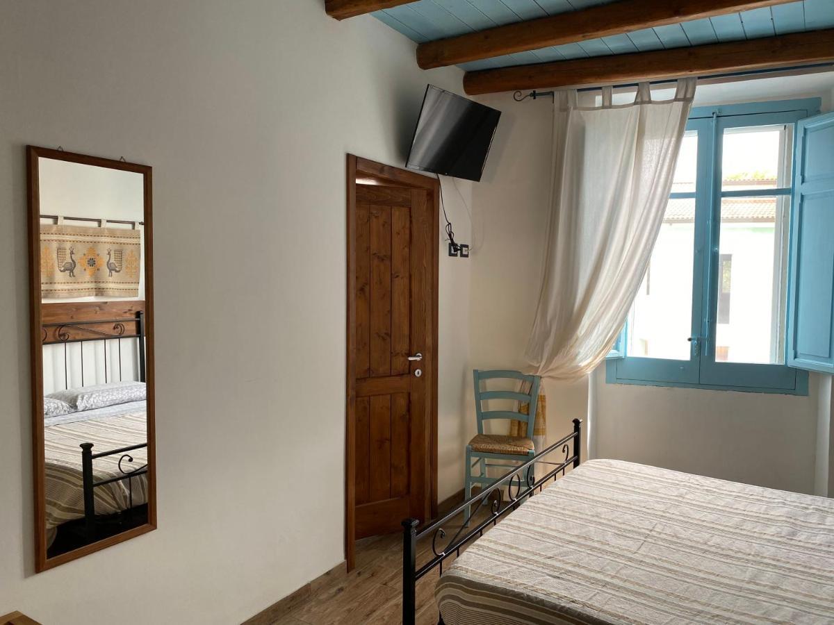 B&B Alba Chiara Oristano Exteriör bild